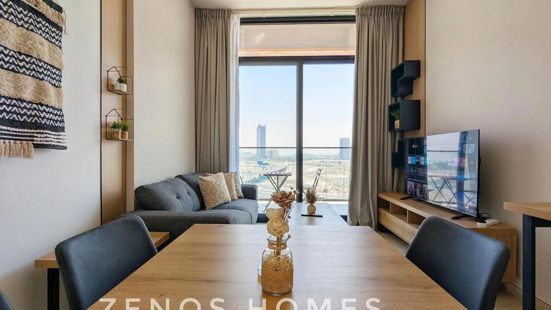 Appartement Luna Haven Retreat, Fully Furnished Luxury 1Bh In Jvc, Close By Circle Mall Dubai