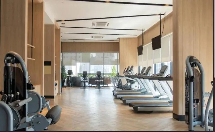 Luna Haven Retreat, Fully Furnished Luxury 1Bh In Jvc, Close By Circle Mall Dubai 0*,  Verenigde Arabische Emiraten
